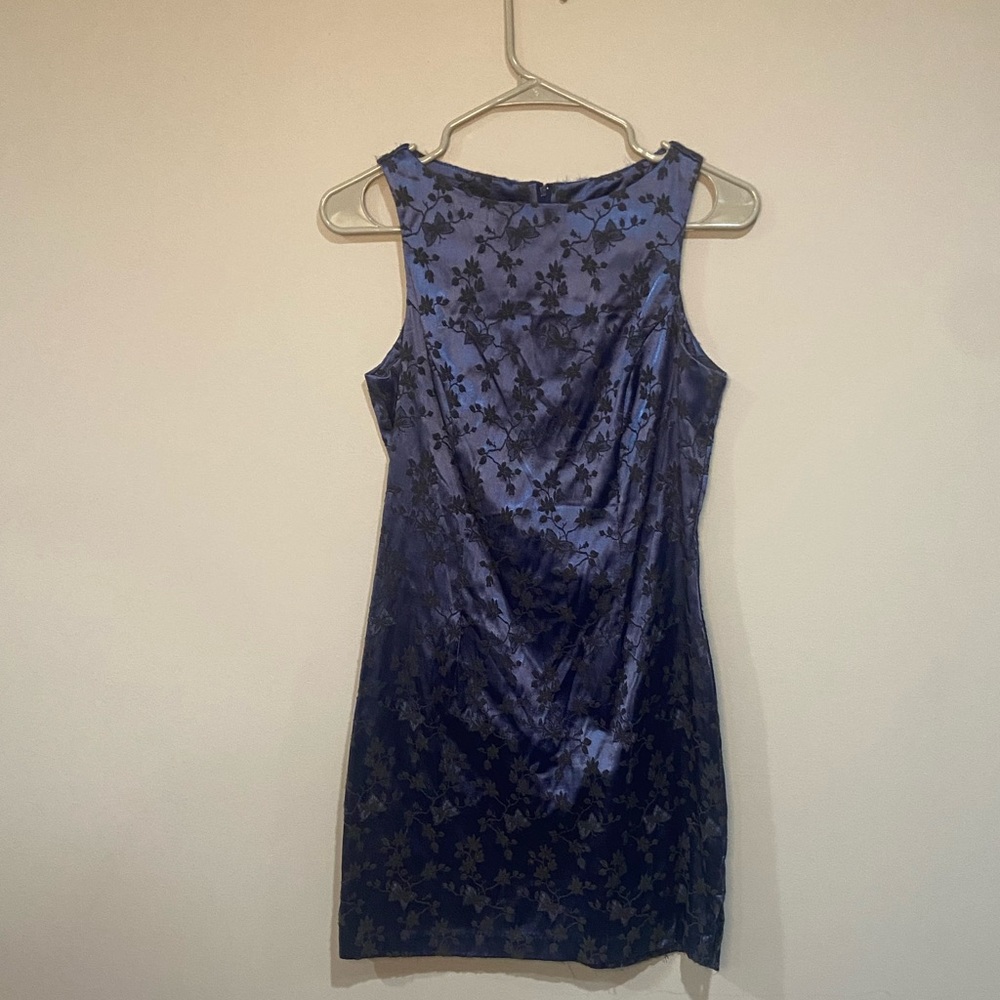 Vintage 90’s fitted butterfly dress